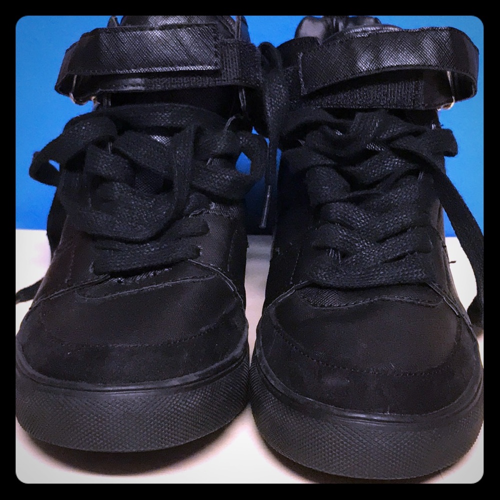 Madden Girl size 7.   Have 2 pairs same size